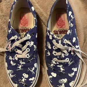 Women Snoopy Canvas Shoes